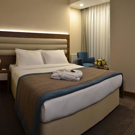 Goeruekle Gueler Park Hotel Pokoj fotografie
